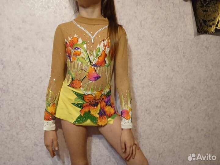 Купальник для художественной гимнастики