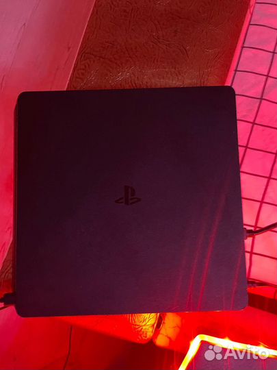 Sony PS4 slim 500 gb + ufc 4 + psPlus + EaPlay