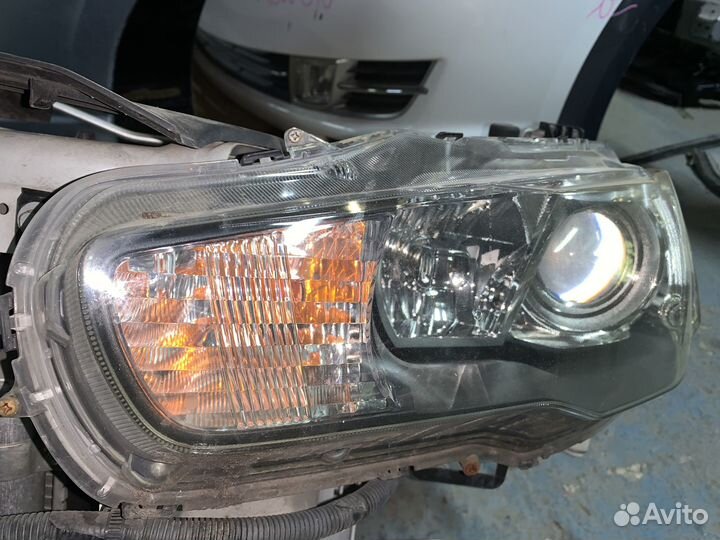 Фара lancer 10 левая