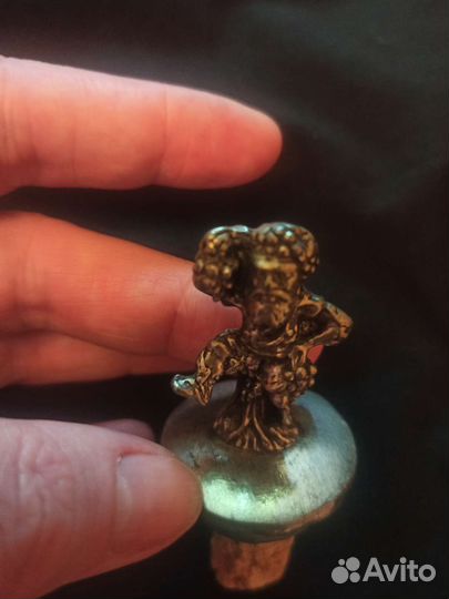 Олово. пробка для, бутылки. Италия. Винтаж