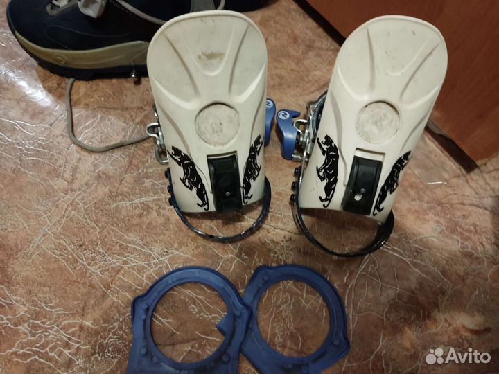 Ботинки для сноуборда с креплениями