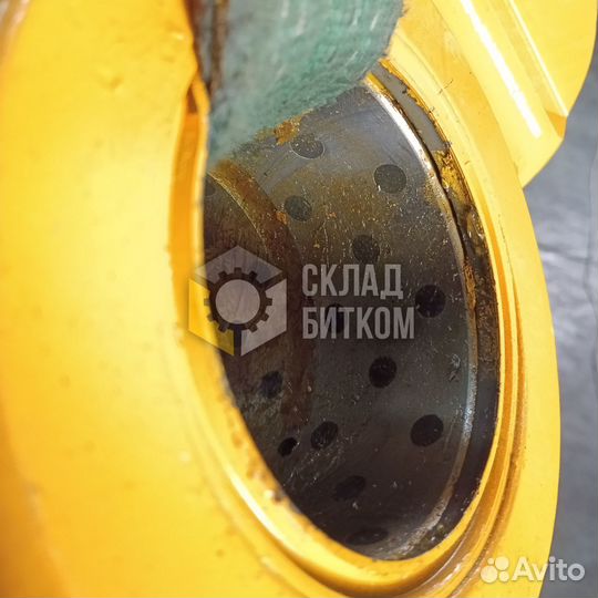 Гидроцилиндр стрелы Hyundai R260LC-9S