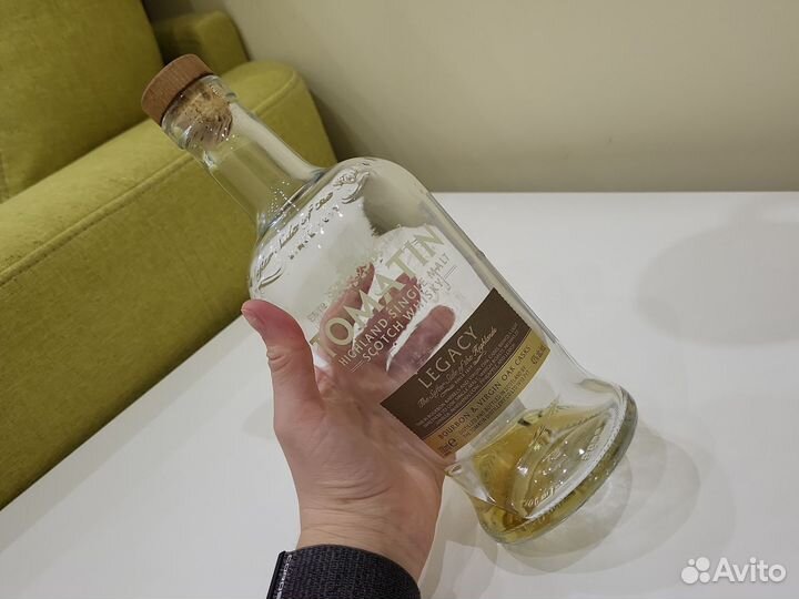 Пустая бутылка от виски Tomatin Legacy
