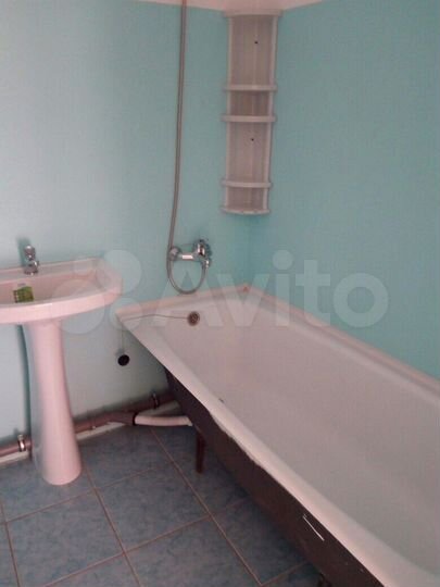 1-к. квартира, 40 м², 1/10 эт.