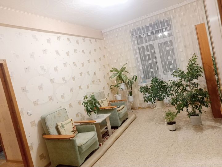 2-к. квартира, 56 м², 2/3 эт.