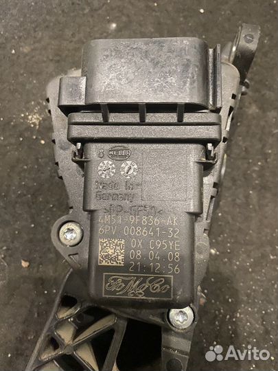 Педаль газа Ford Focus 2 1.6