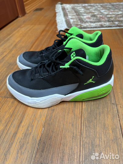 Кроссовки air jordan