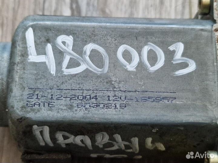 Моторчик стеклоподъемника Mini Cooper R50