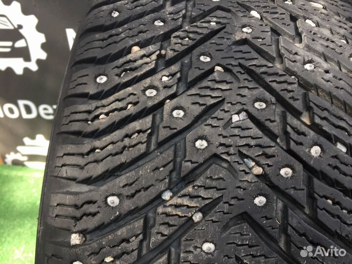 Nokian Tyres Hakkapeliitta 8 225/50 R17