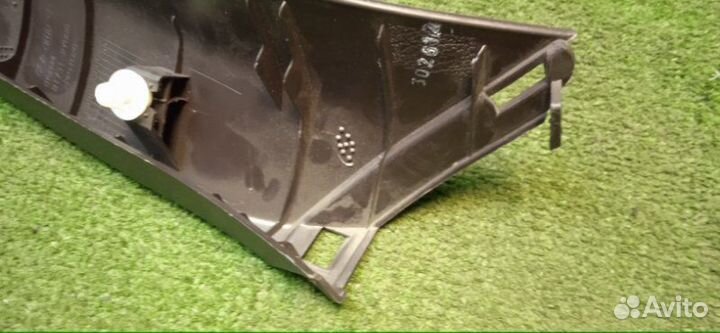 Обшивка двери багажника задняя левая Hyundai Ix 35