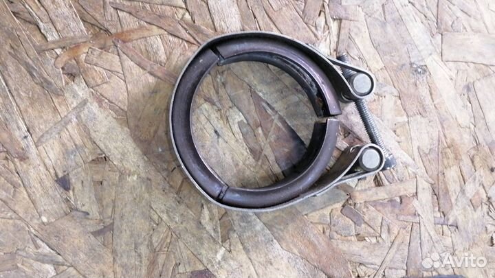 Хомут глушителя Volkswagen Passat B6 2006