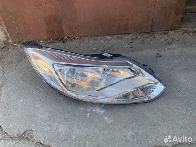 Фара на Форд фокус 3