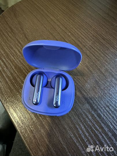 Беспроводные наушники jbl T280