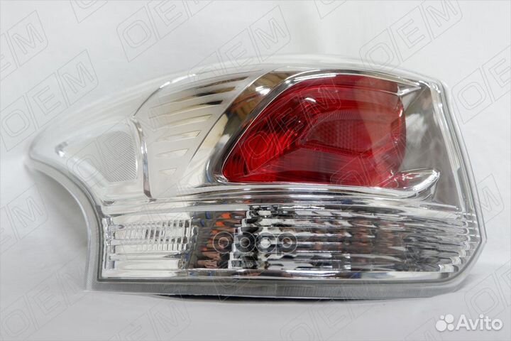 Фонарь левый Mitsubishi Outlander 3 2012-2014
