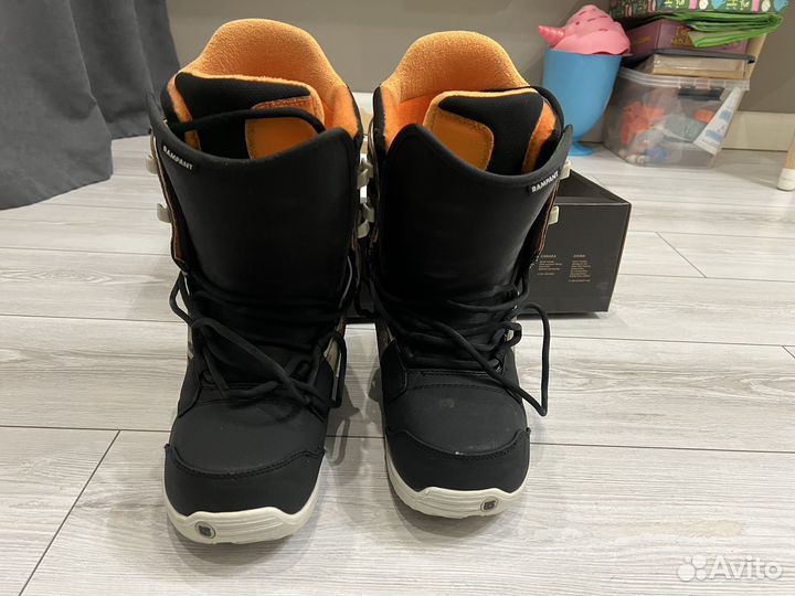 Сноубордические ботинки burton