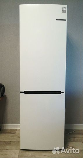 Холодильник Bosch kgv36xw21r