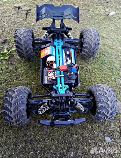 Машина-внедорожник