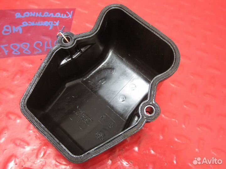 Клапанная крышка Mercedes-Benz Axor Actros