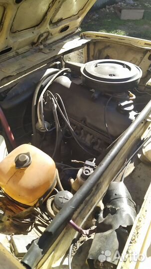 Продается автомобильные запчасти на разбор