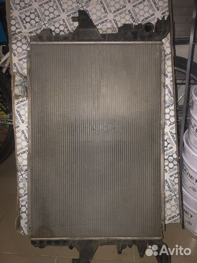 Радиатор охлаждения Volkswagen t5