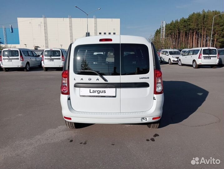 LADA Largus 1.6 МТ, 2024