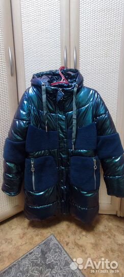 Продам зимние пальто для девочки