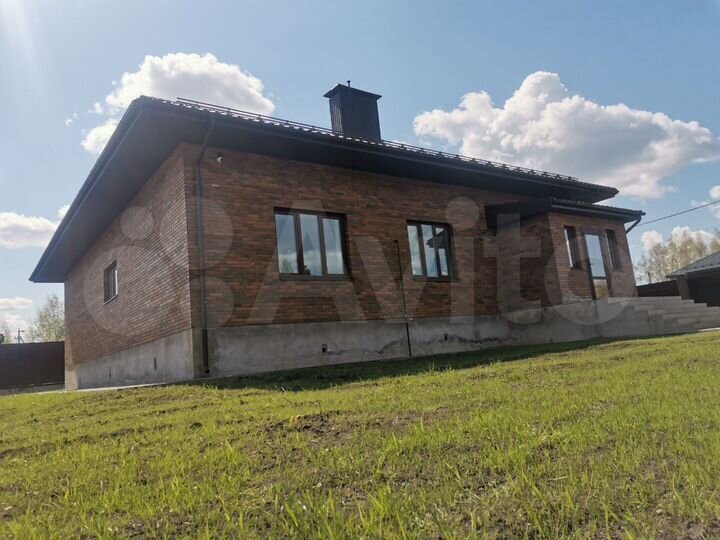 Дом 320 м² на участке 18 сот.