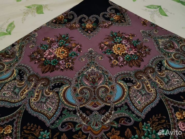 Павловопосадский платок, Майя