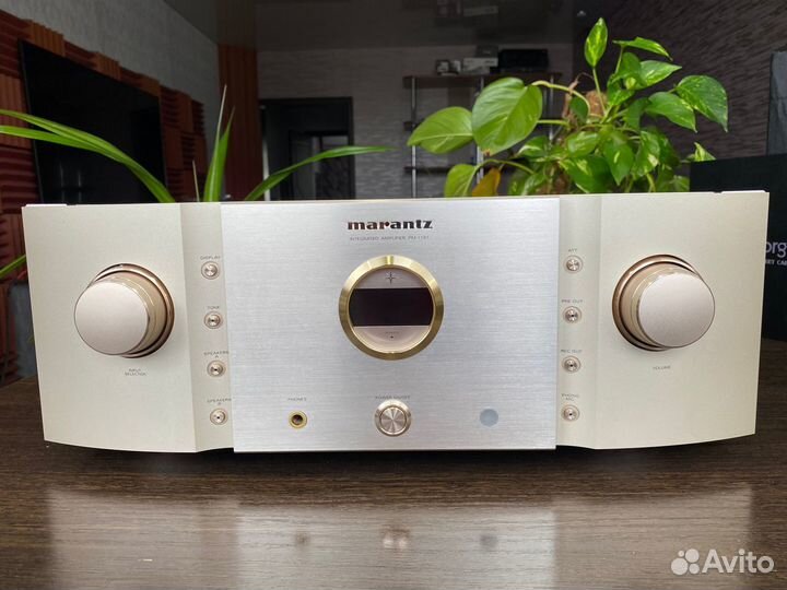 Marantz PM-11S1 - топ Hi-End усилитель, 100 вольт