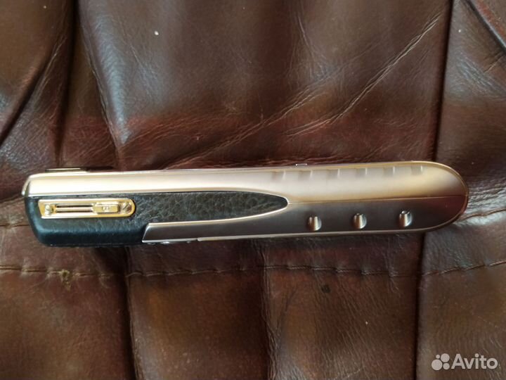 Vertu Ascent Ti, 4 ГБ