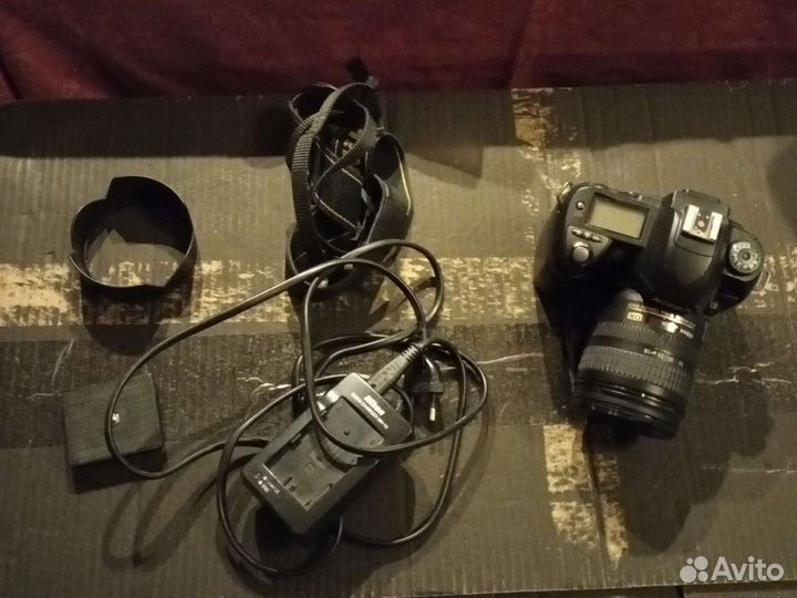 Nikon D70 +Nikkor 18-70mm 1:3.5-4.5G + сумка