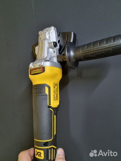 Аккумуляторная ушм DeWalt dcg413F