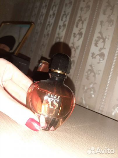 Продам парфюмерную воду