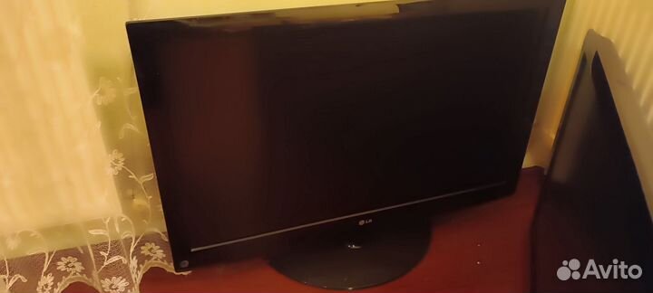 Два олдовых LG телевизора. True LG. Диагональ 42