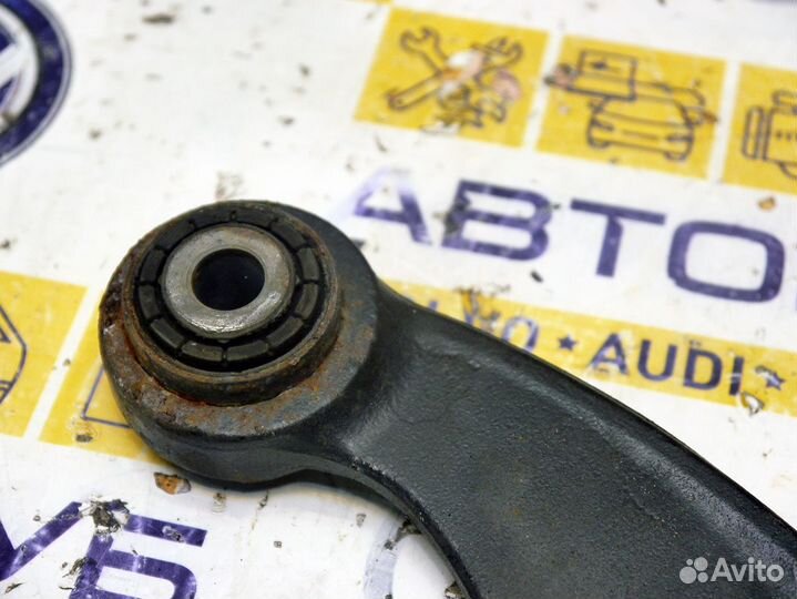 Рычаг верхний поперечный Вольво S40-2 V50