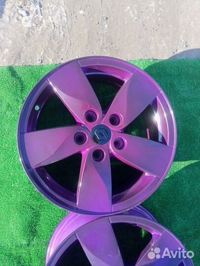 5/114.3 r16 Renault Duster