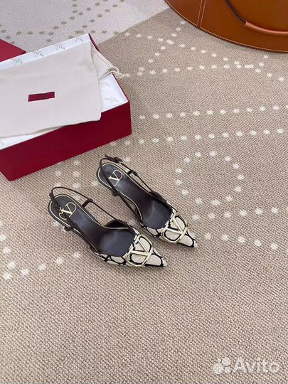 Туфли Valentino