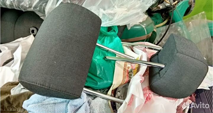 Заднее сиденье с подголовниками BMW 5 код 7058580