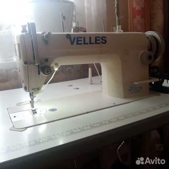 Швейная машина Velles