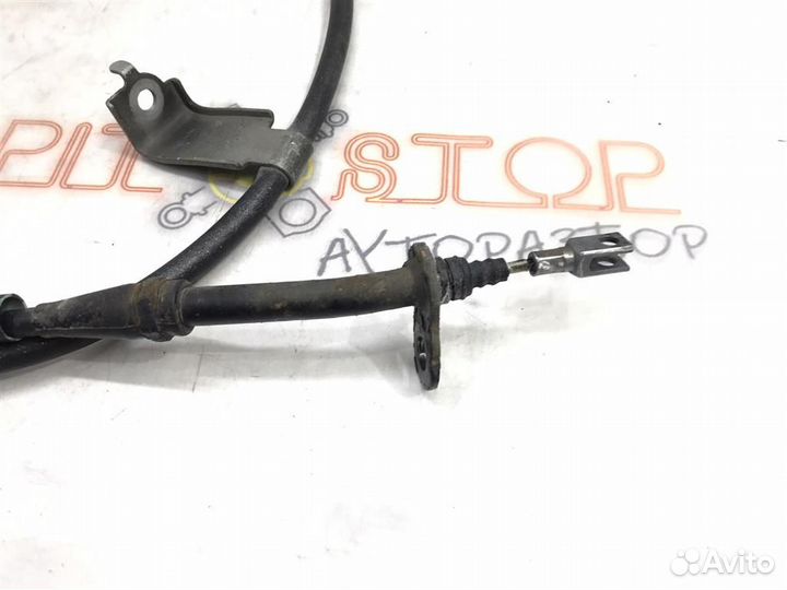 Трос ручного тормоза правый Nissan Teana (J32) 20