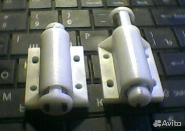 Магнитные толкатели для дверок серванта