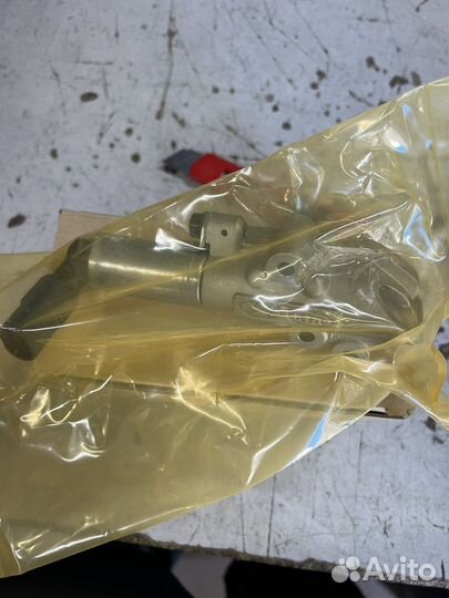 Клапан котроля потока масла 24360-3CAA2