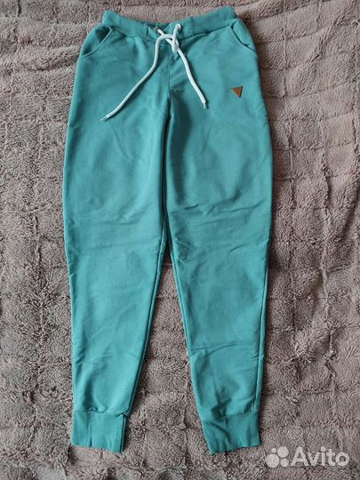 Костюм спортивный