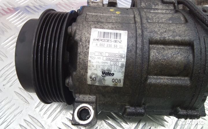Компрессор кондиционера Mercedes-Benz C-Класс