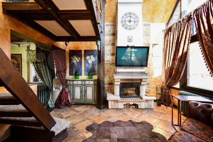 Коттедж 100 м² на участке 6 сот.