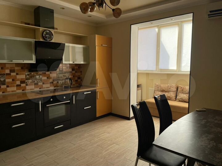 2-к. квартира, 65 м², 13/16 эт.