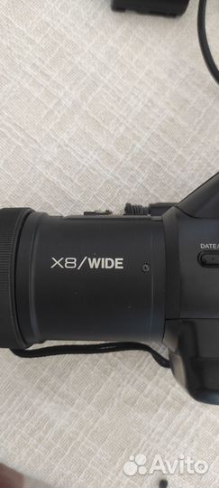 Видеокамера кассетная