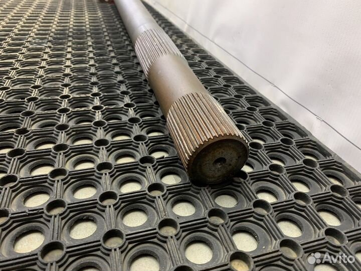 Полуось заднего моста с блокировкой