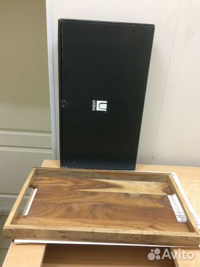 Поднос Plato фирмы Umbra (Канада)