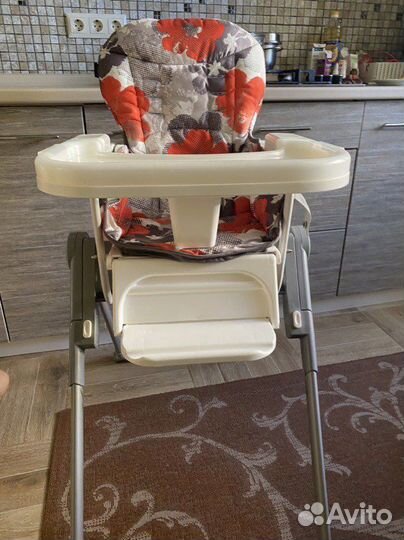 Стульчик для кормления